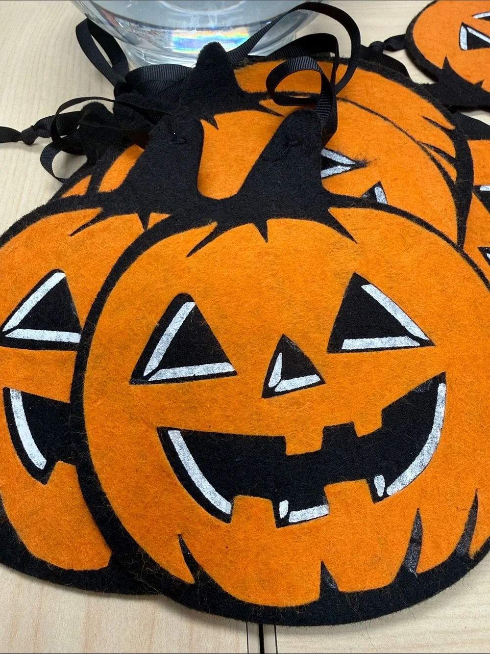 Pottery Barn Felt Halloween Jack-O'-Lantern Pumpkin Garland Banner 11 Faces